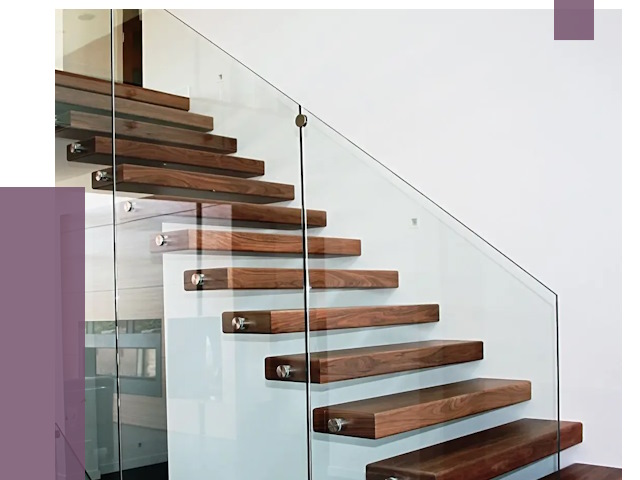 Стеклянные перила для лестницы в Морозовске от 14886 руб.