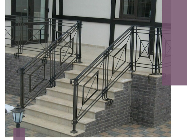 Перила для крыльца в Морозовске — монтаж, изготовление и установка