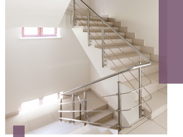 Установка и замена перил в подъезде в Морозовске